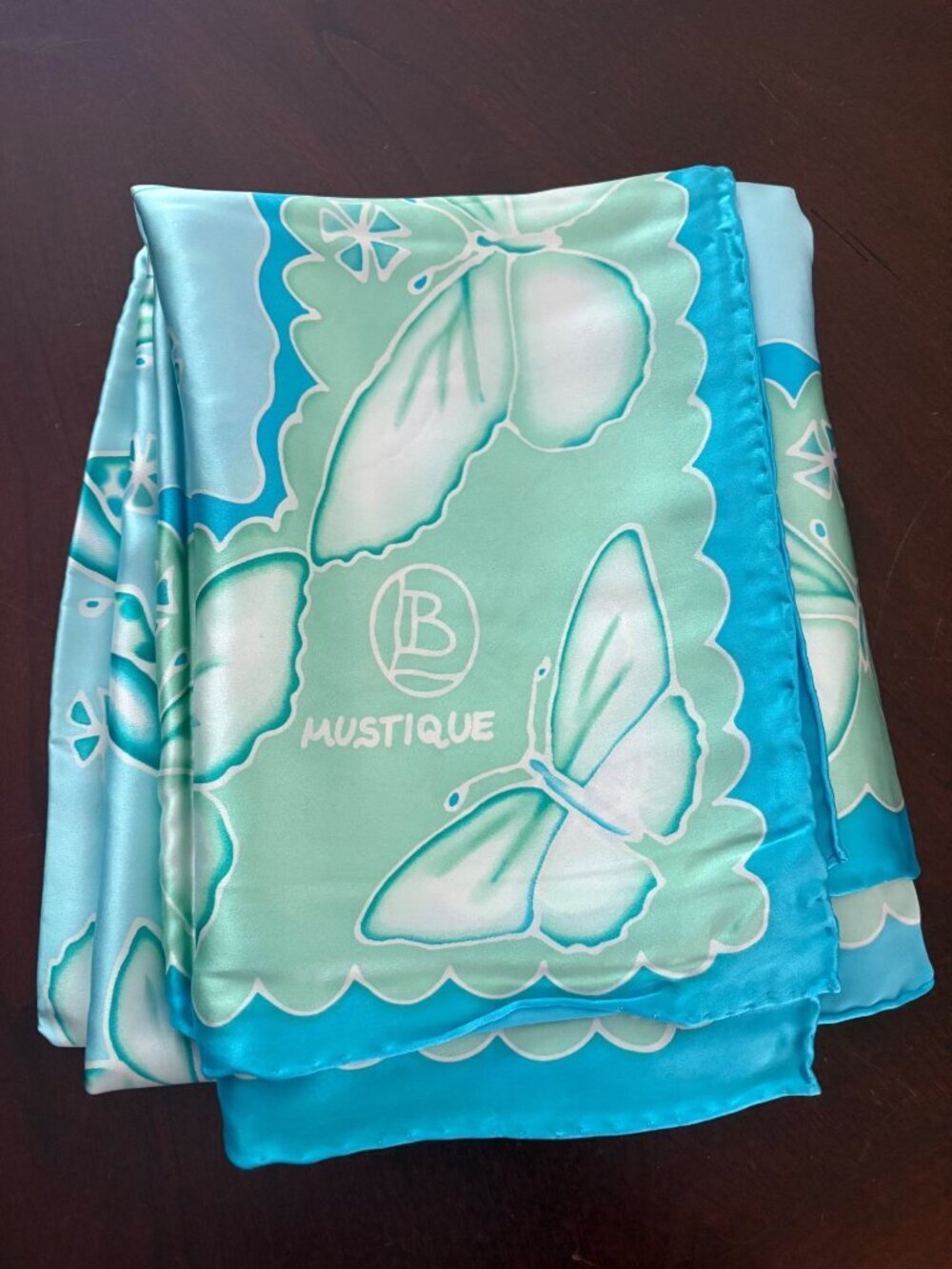 Lotty B Mustique SILK Sarong Wrap Scarf Blue/Green Butterfly Swim Beach Cover Up - Picture 5 of 7